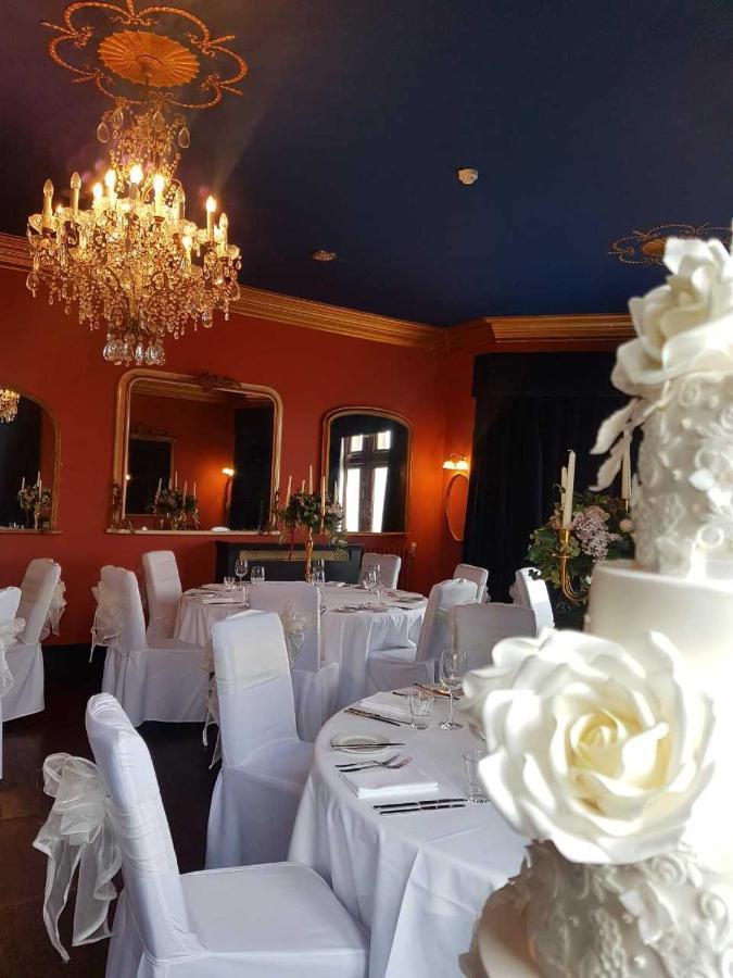 The Cleveland Tontine Hotel Норталeртън Екстериор снимка